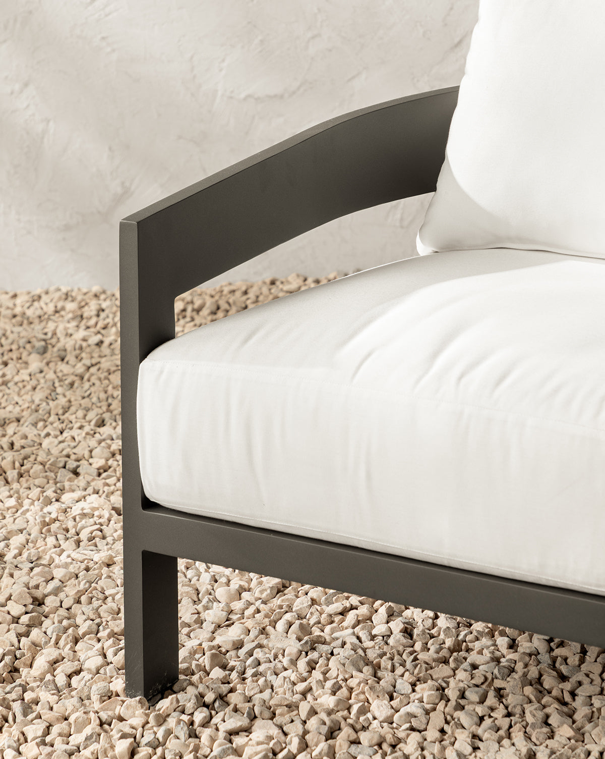 Vento Aluminum Lounge Chair