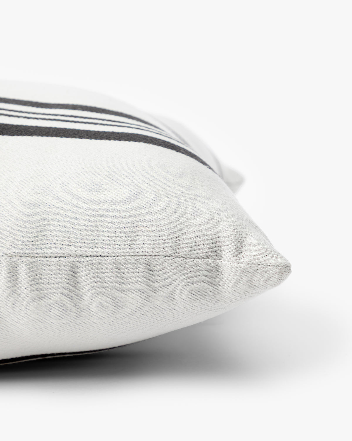 Maren Indoor/Outdoor Pillow