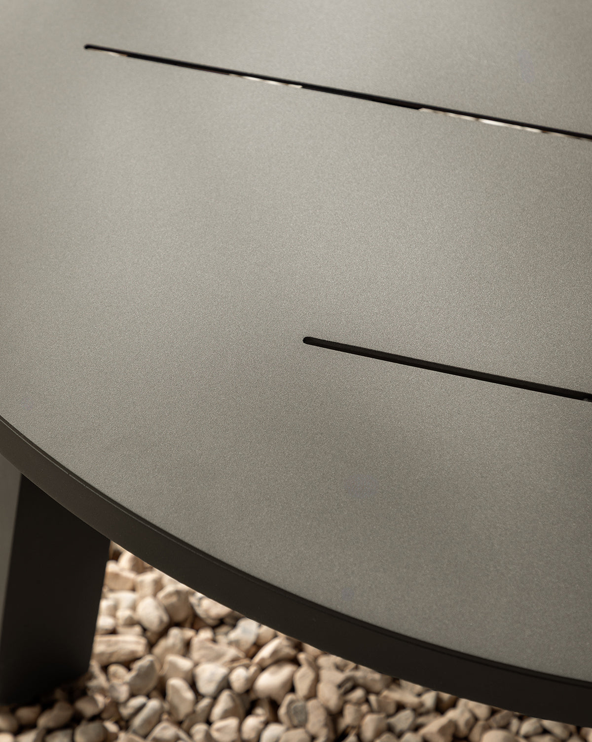 Vento Aluminum Coffee Table