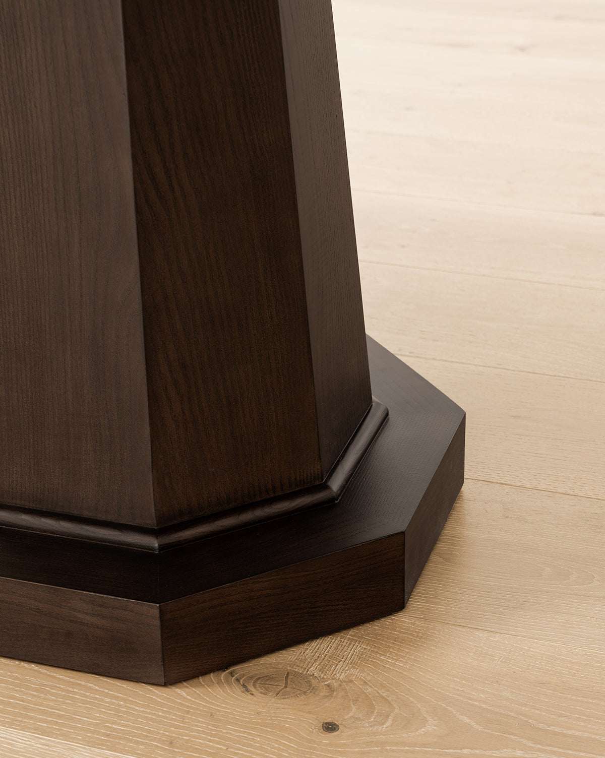 Winslow Dining Table