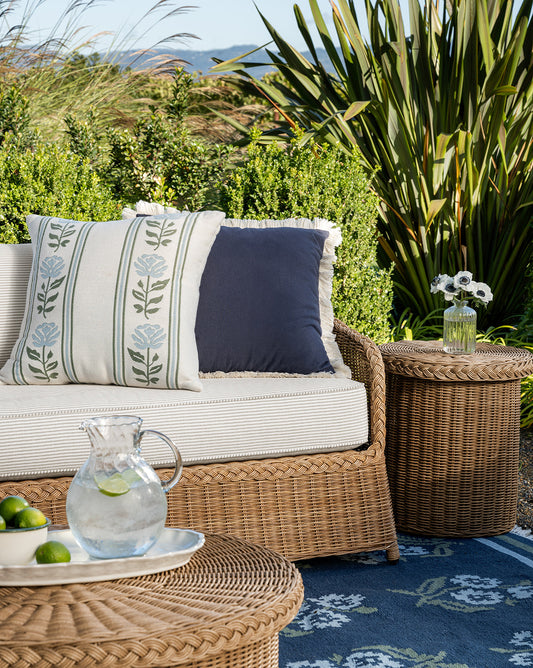 Wells Indoor/Outdoor Pillow